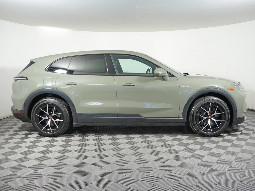 New 2026 Porsche Cayenne S AWD/4WD image 8