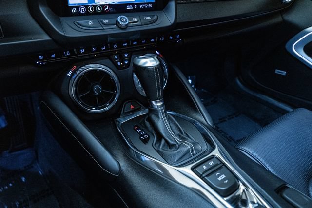 Used 2019 Chevrolet Camaro SS w/ Black Appearance Package RWD image 25