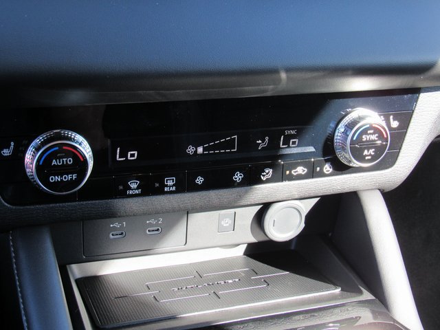 New 2026 Mitsubishi Outlander SE FWD image 18