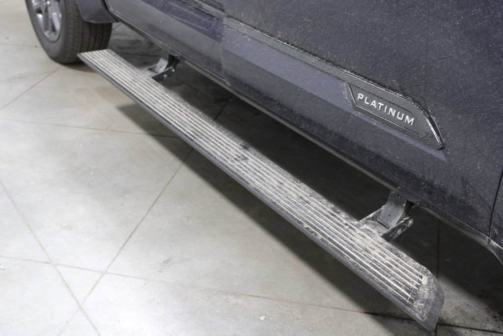 Used 2023 Toyota Tundra Platinum w/ Advanced Package image 13