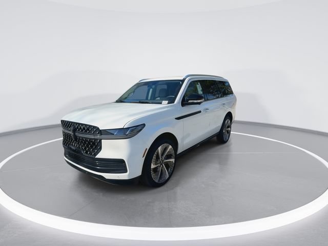 New 2026 Lincoln Navigator Black Label AWD/4WD image 3