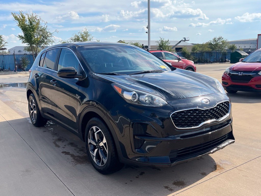 Used 2020 Kia Sportage LX FWD image 4