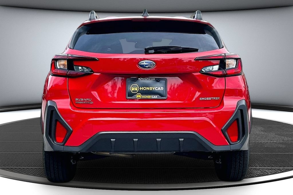 Used 2025 Subaru Crosstrek 2.5i Premium AWD/4WD image 5