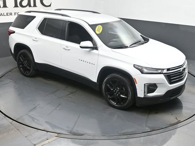 Used 2023 Chevrolet Traverse LT image 48