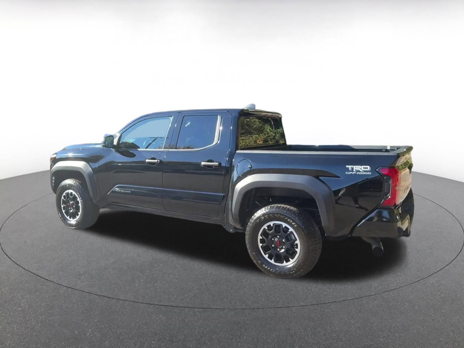 Used 2025 Toyota Tacoma TRD Off-Road image 10