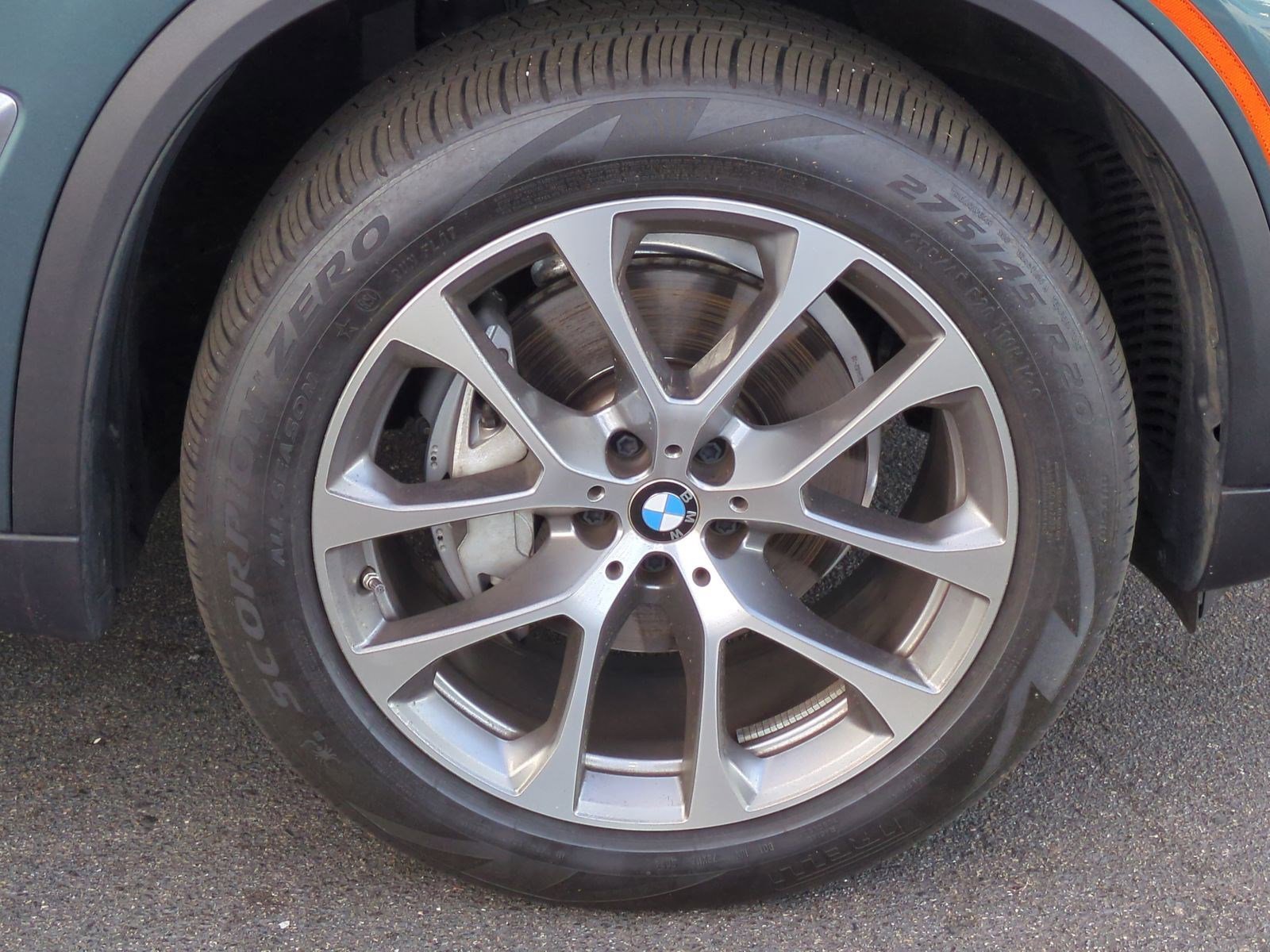 Used 2026 BMW X5 sDrive40i image 13