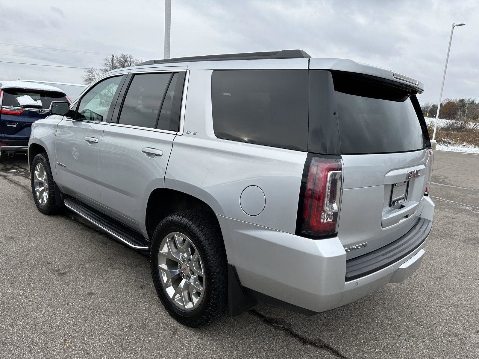 Used 2020 GMC Yukon SLE w/ SLE Value Package image 5