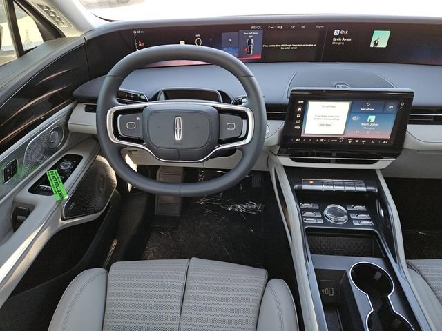 New 2026 Lincoln Nautilus Reserve AWD/4WD image 4