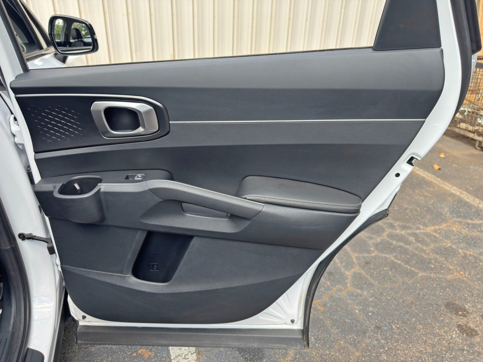 Used 2022 Kia Sorento S FWD image 42