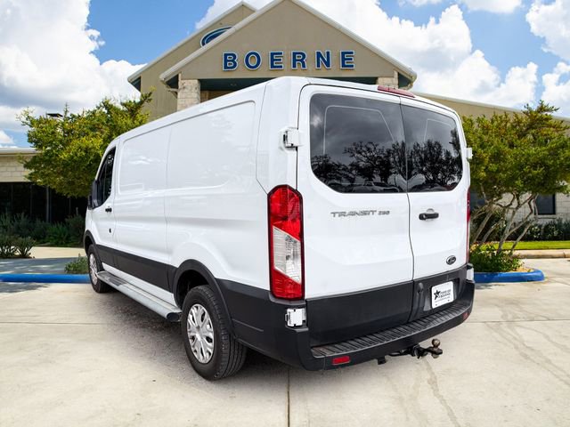 Used 2019 Ford Transit 250 130 Low Roof w/ Exterior Upgrade Package RWD image 3