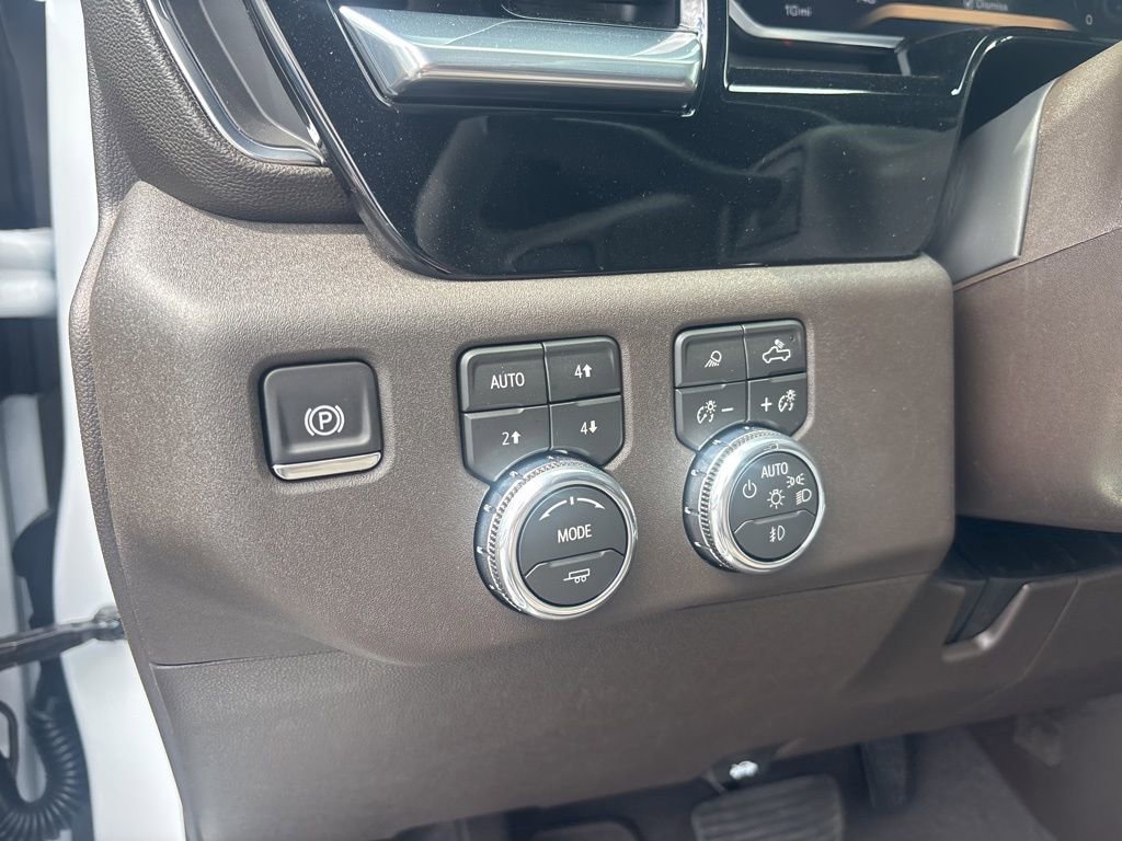 New 2026 GMC Sierra 2500 SLT w/ SLT Convenience Package AWD/4WD image 14