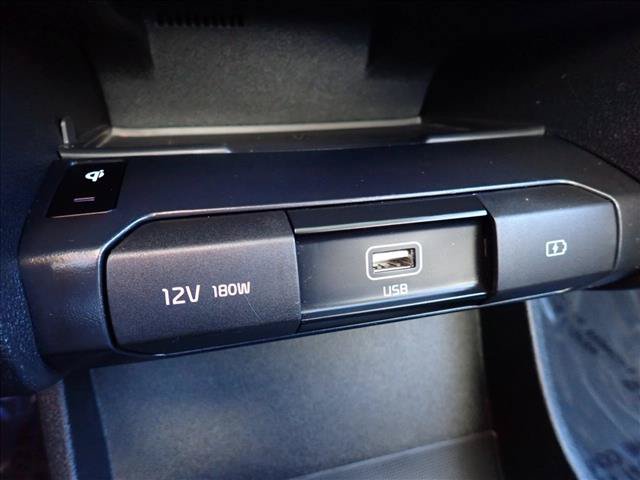 Used 2022 Kia Niro EX FWD image 18