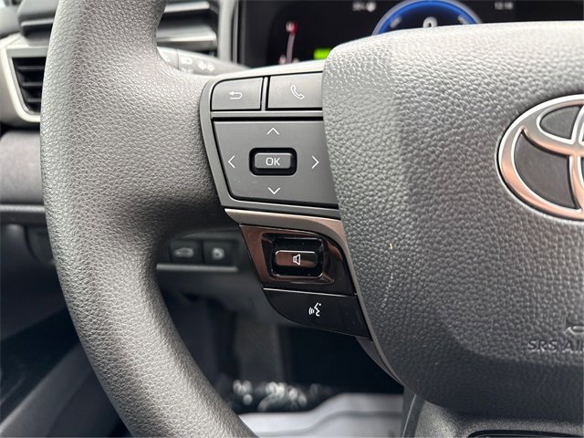 Used 2025 Toyota Camry XSE image 32