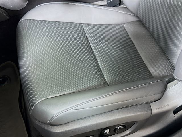 Used 2022 Lexus ES 350 w/ Accessory Package image 20