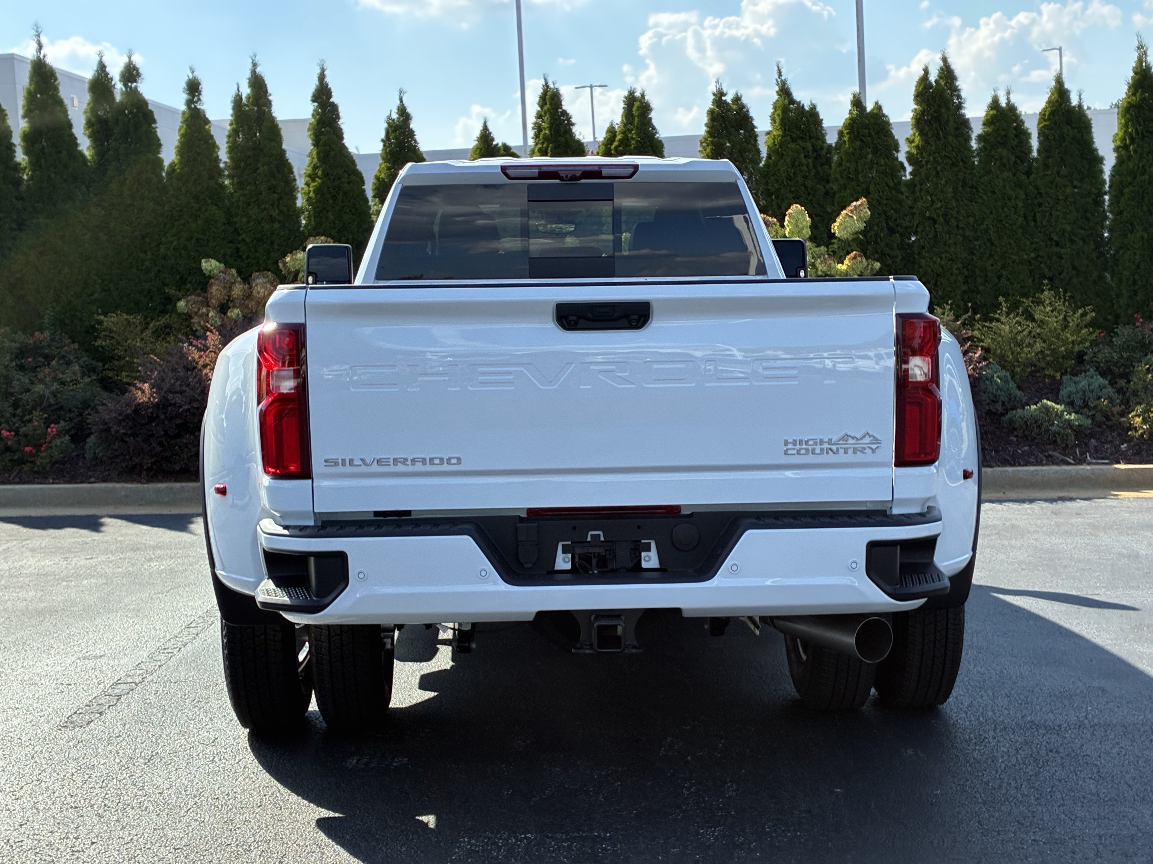 New 2026 Chevrolet Silverado 3500 High Country w/ Technology Package AWD/4WD image 10