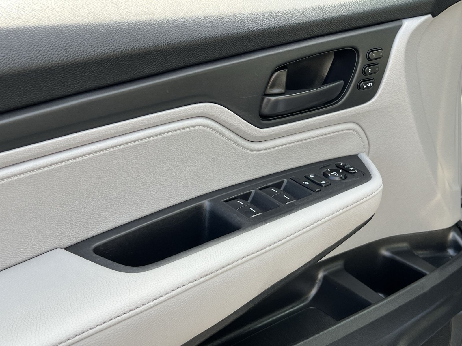 Used 2019 Honda Odyssey EX-L image 14