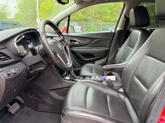 Used 2017 Buick Encore Essence FWD image 5