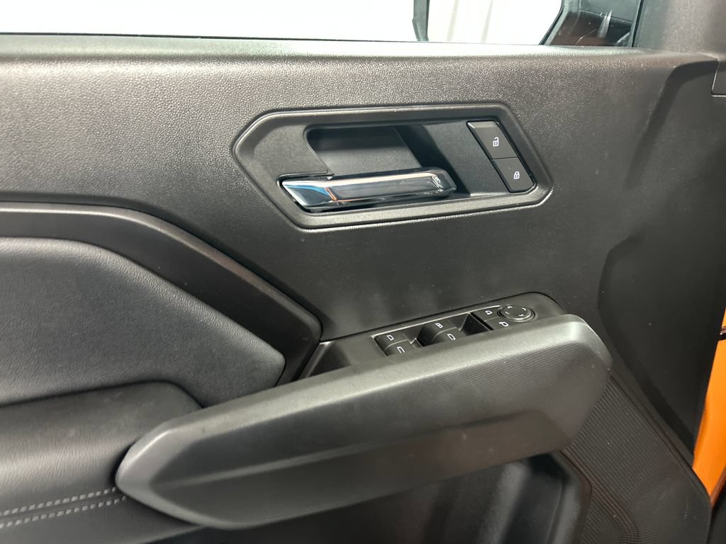 Used 2026 Chevrolet Colorado LT w/ LT Convenience Package AWD/4WD image 14