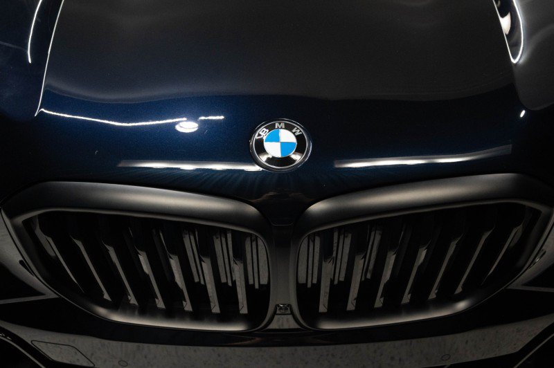 Used 2024 BMW X5 xDrive40i w/ M Sport Package AWD/4WD image 33