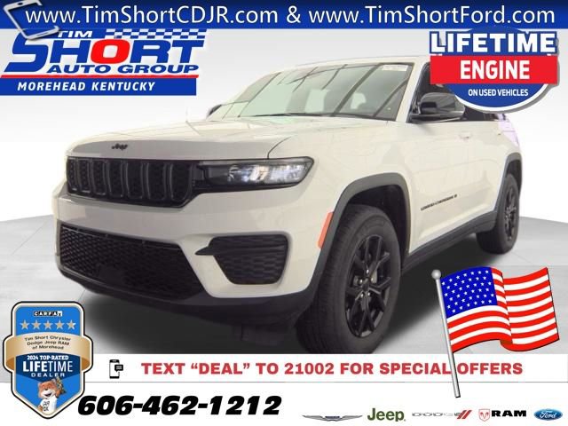 Used 2025 Jeep Grand Cherokee Altitude image 1
