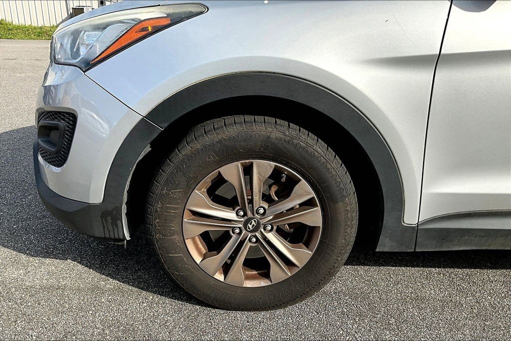Used 2015 Hyundai Santa Fe Sport image 9