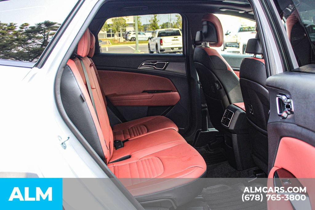 Used 2025 Kia Sportage SX AWD/4WD image 18