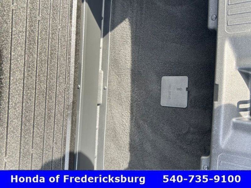 Certified 2024 Honda Pilot Sport image 32