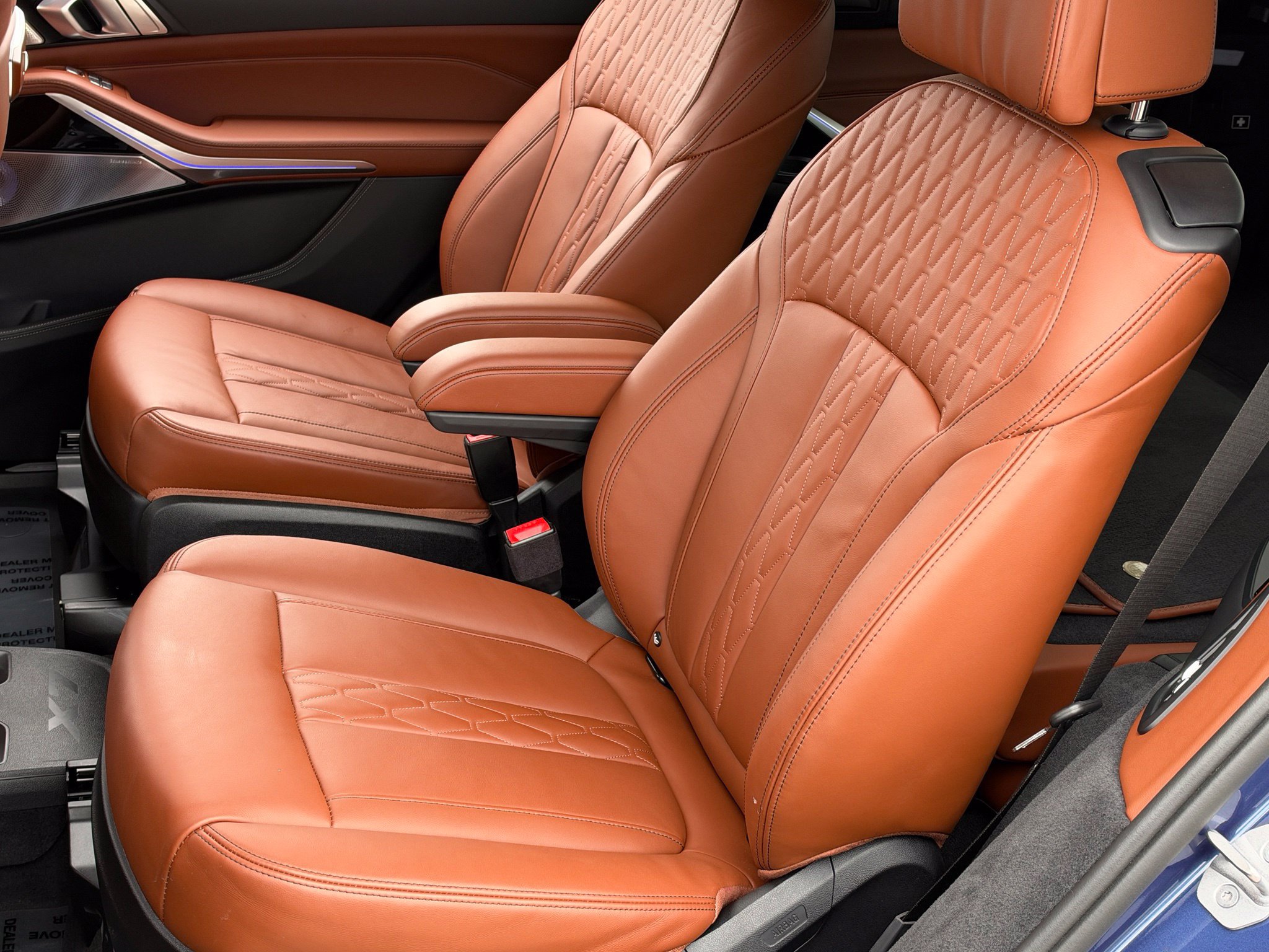 Used 2025 BMW ALPINA XB7 AWD/4WD image 21