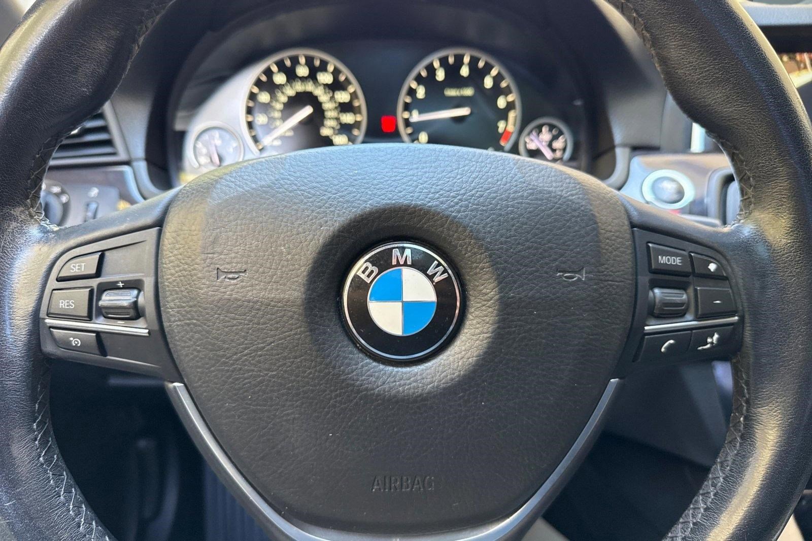Used 2015 BMW 528i Sedan image 15