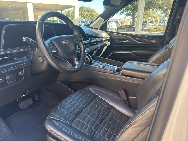 Used 2022 Cadillac Escalade Sport Platinum image 7
