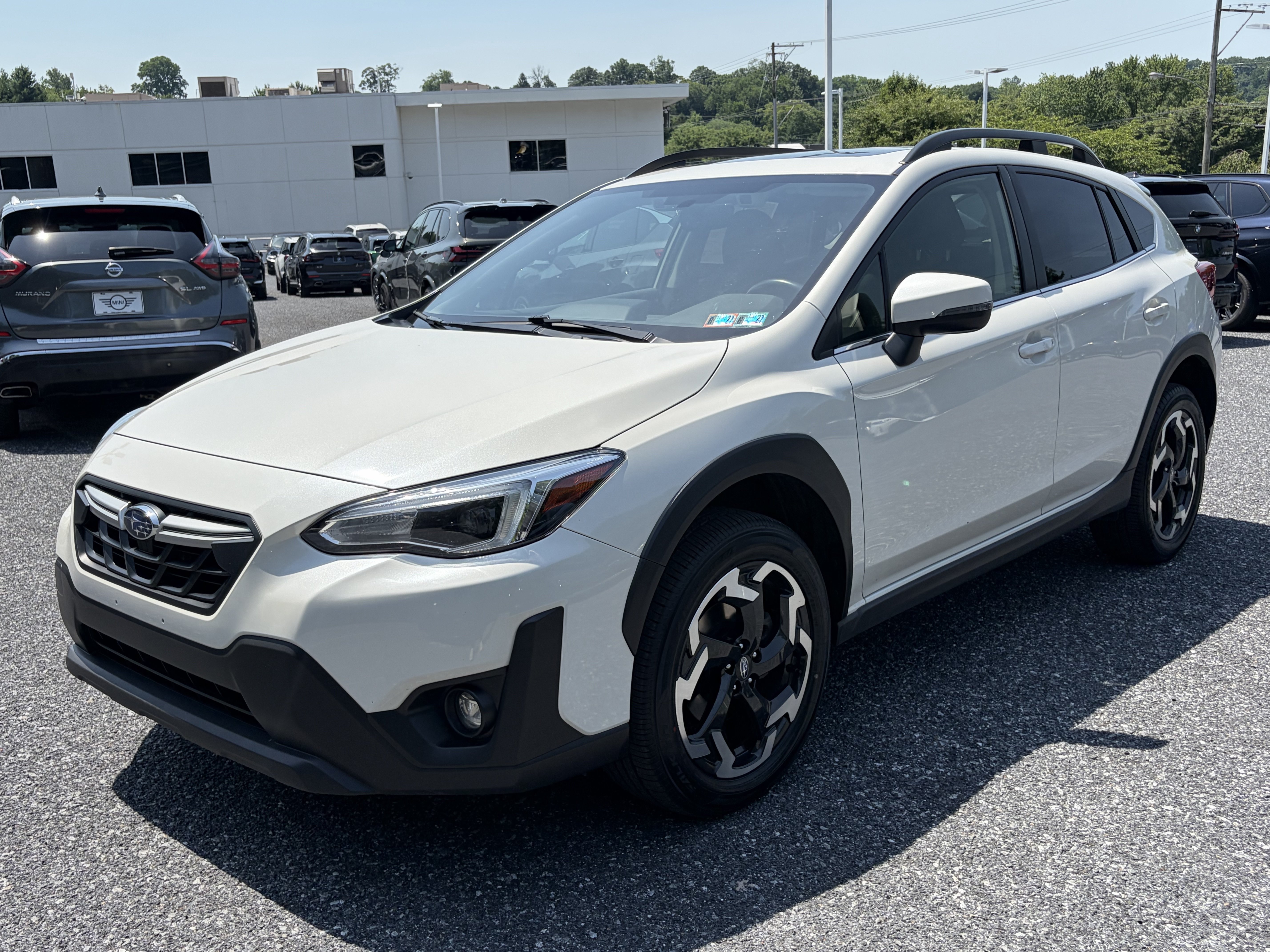 Used 2022 Subaru Crosstrek 2.5i Limited w/ Moonroof Package 2 AWD/4WD image 1