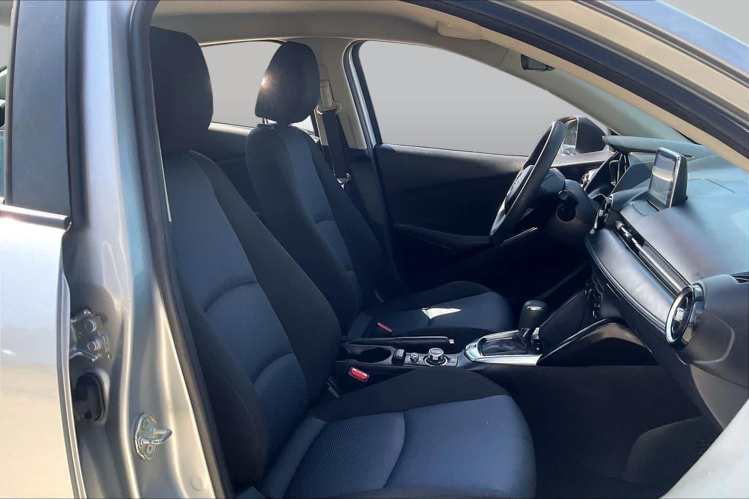 Used 2018 Toyota Yaris iA FWD image 9