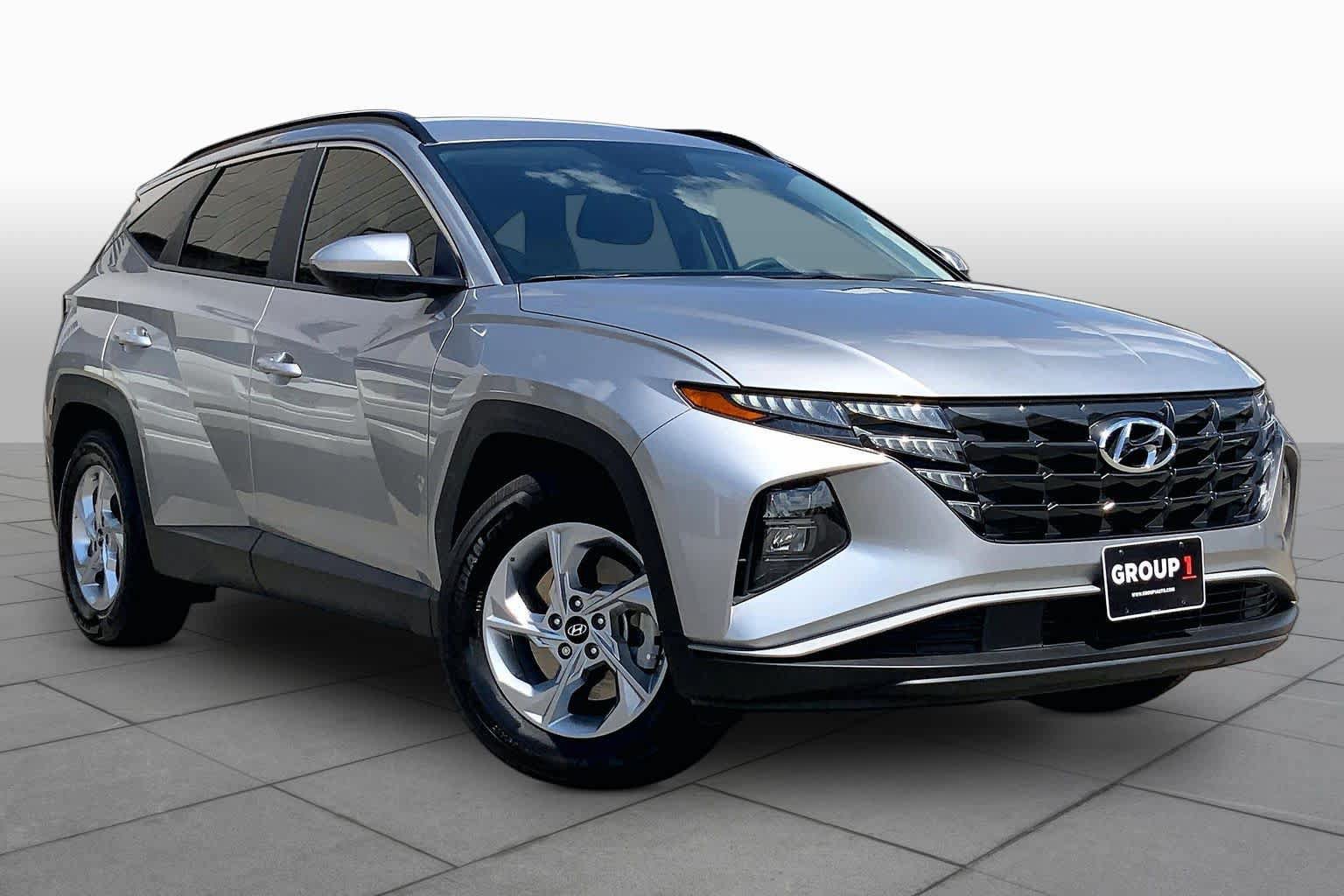 Used 2024 Hyundai Tucson SEL FWD image 2