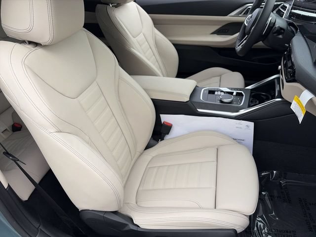 Used 2026 BMW 430i Coupe w/ M Sport Package RWD image 11