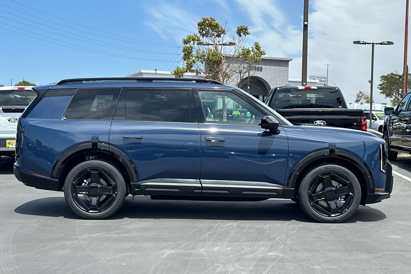 New 2027 Kia Telluride X-Line SX Prestige w/ Towing Package AWD/4WD image 3