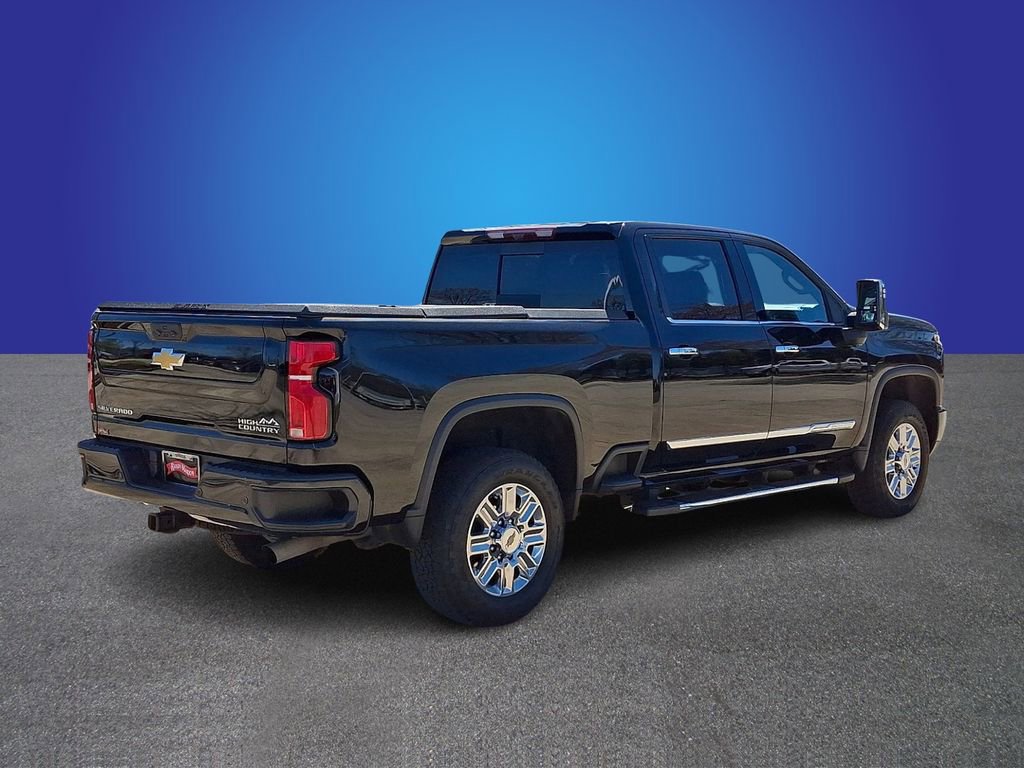 Used 2024 Chevrolet Silverado 2500 High Country w/ High Country Premium Package image 4