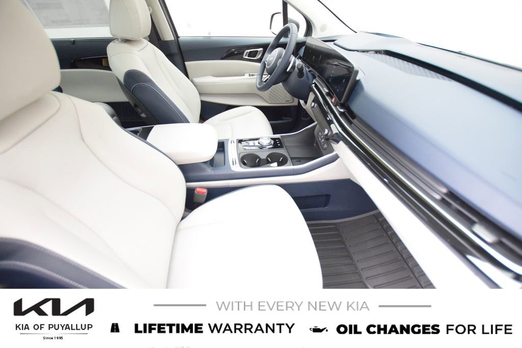 New 2025 Kia Carnival SX Prestige image 16
