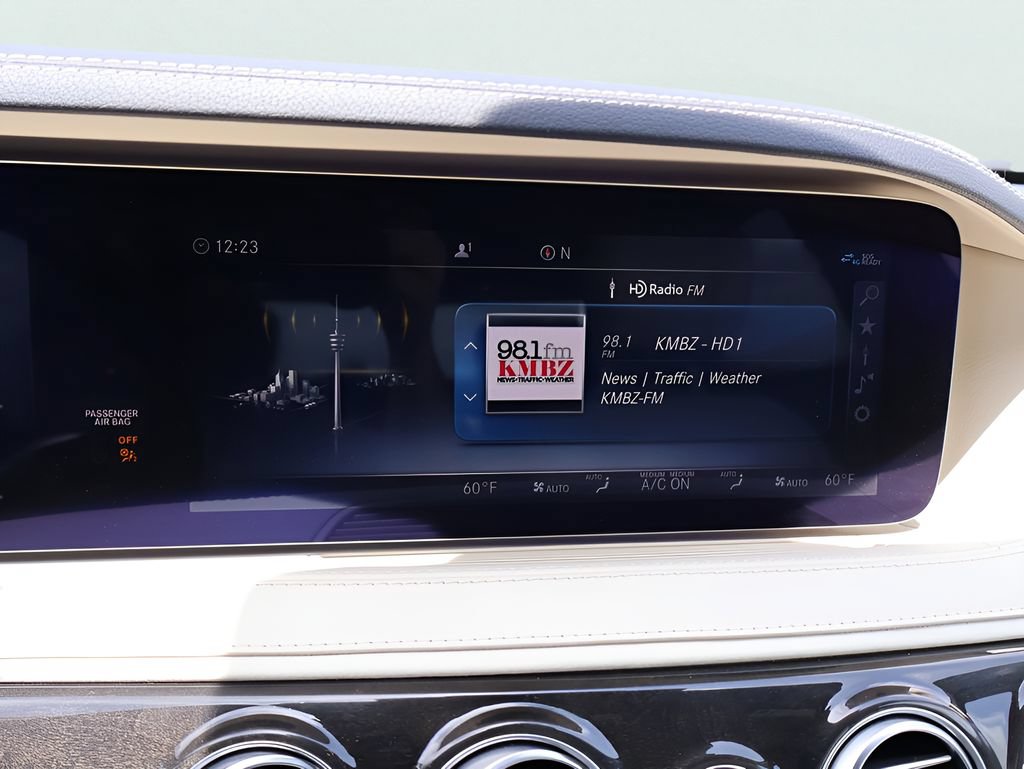 Used 2020 Mercedes-Benz S 560 4MATIC Sedan image 23