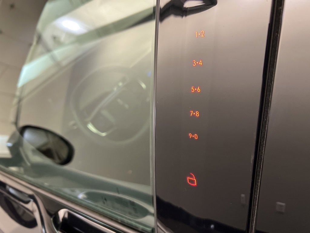 Used 2025 Lincoln Nautilus Premier w/ Equipment Group 102A image 27