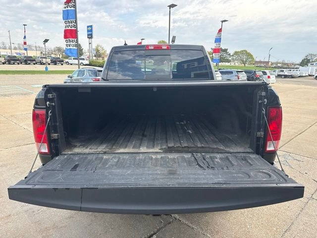 Used 2018 RAM 1500 Classic SLT w/ SLT Plus D￩cor Group AWD/4WD image 33