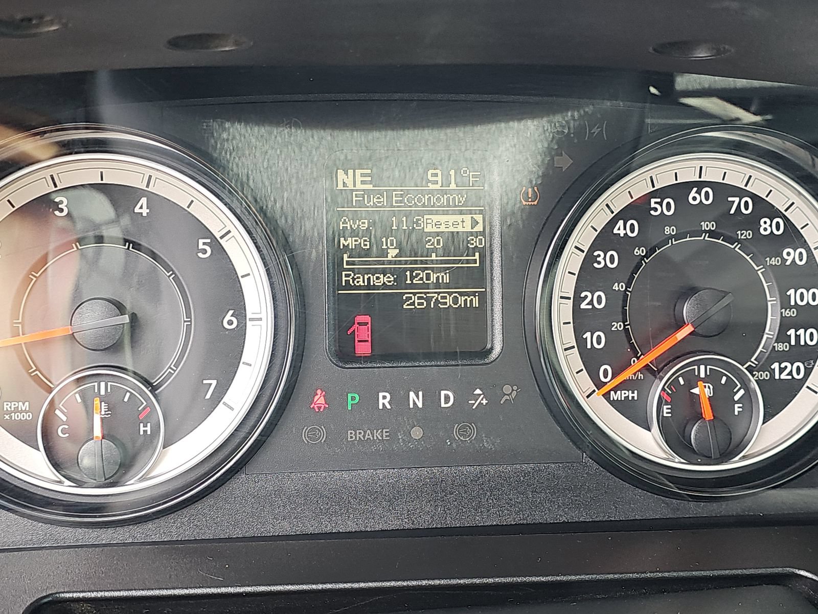 Used 2018 RAM 1500 Express RWD image 11