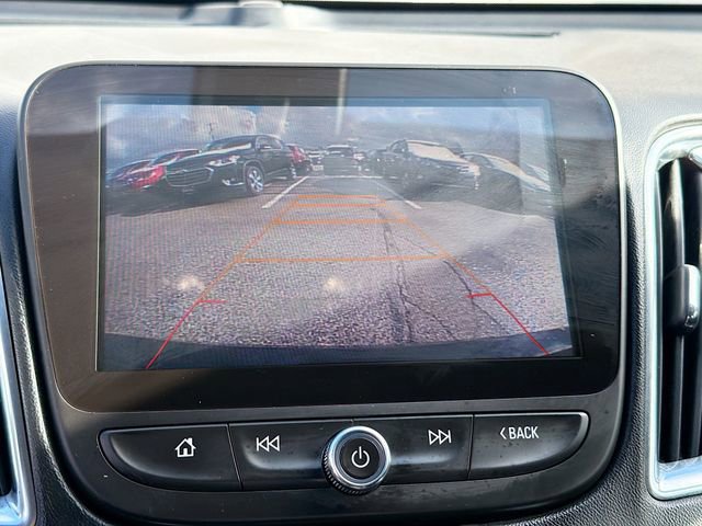 Used 2016 Chevrolet Malibu LT image 13