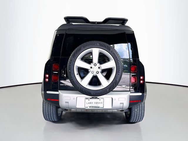 Used 2023 Land Rover Defender 110 SE AWD/4WD image 6