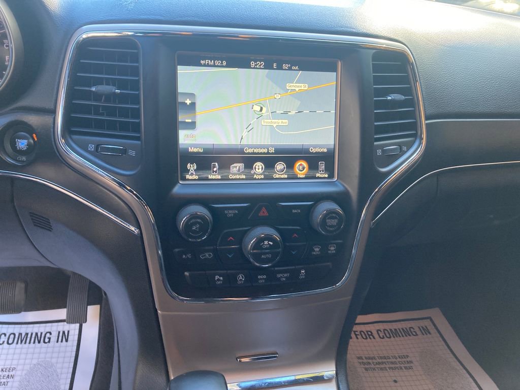 Used 2017 Jeep Grand Cherokee Limited image 22