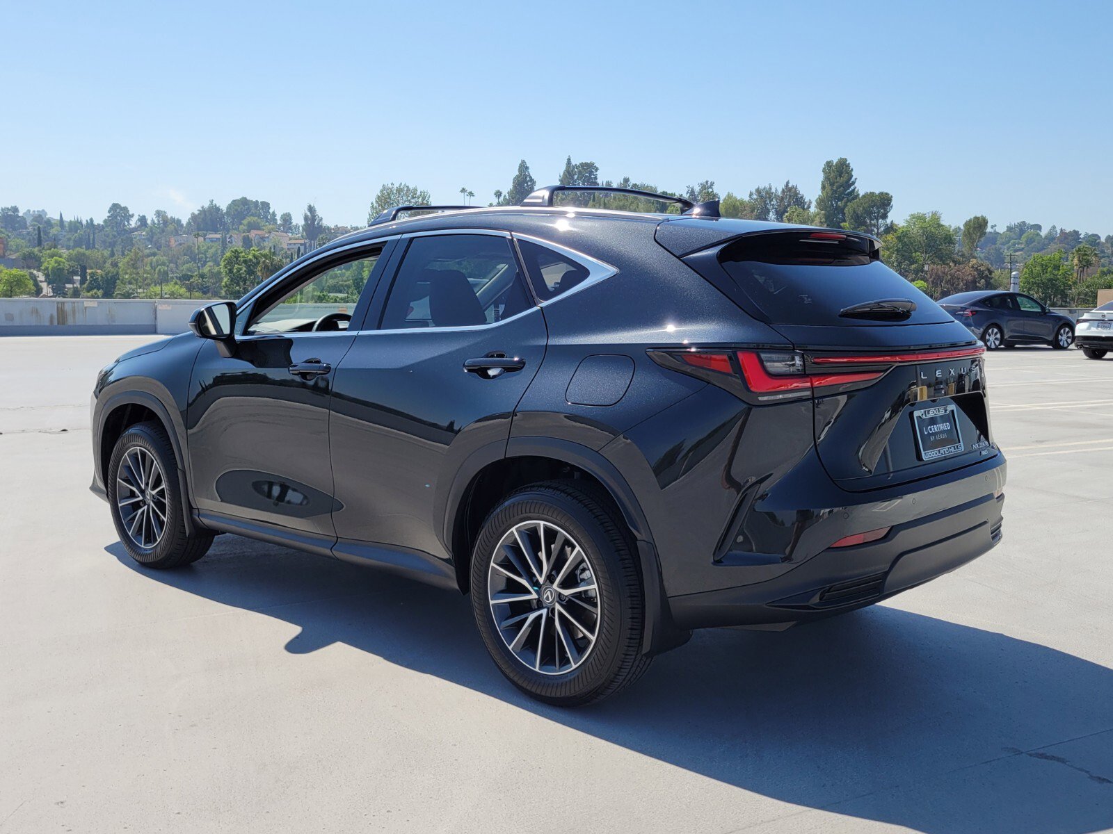 Certified 2025 Lexus NX 350h AWD w/ Cold Area Package image 4