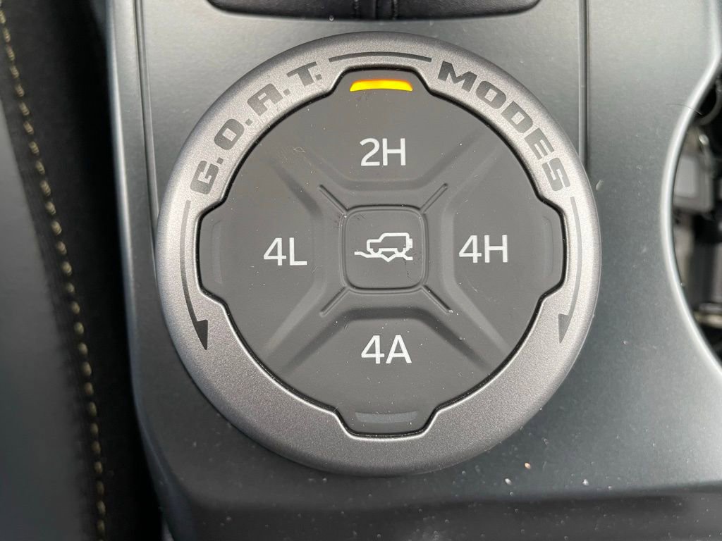 New 2025 Ford Bronco Badlands image 14