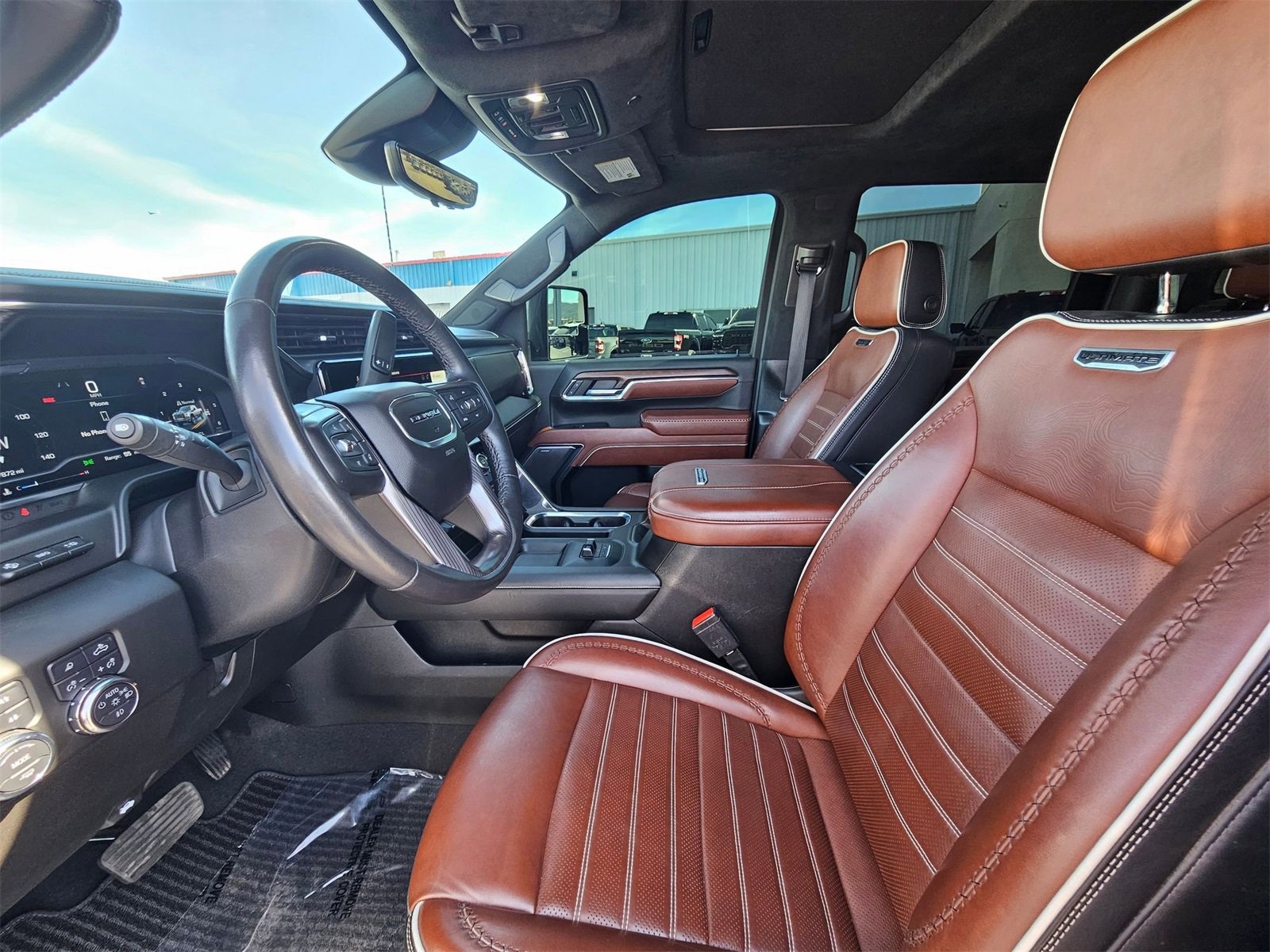 Used 2024 GMC Sierra 3500 Denali Ultimate image 10