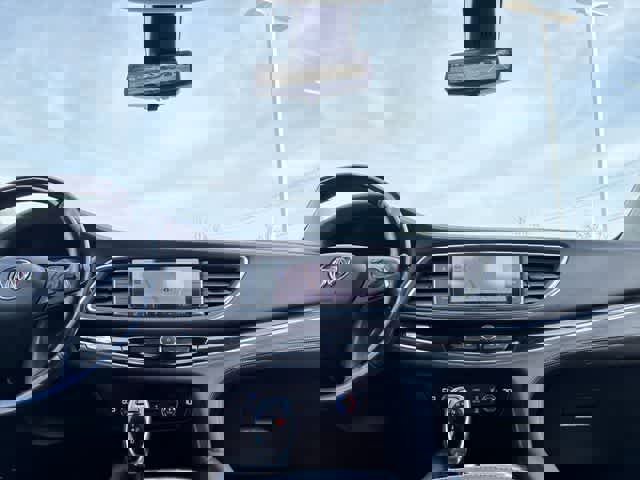 Used 2020 Buick Enclave Avenir w/ Avenir Technology Package image 30