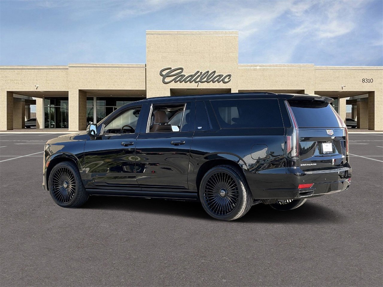 Certified 2022 Cadillac Escalade ESV Sport w/ Touring Package image 7