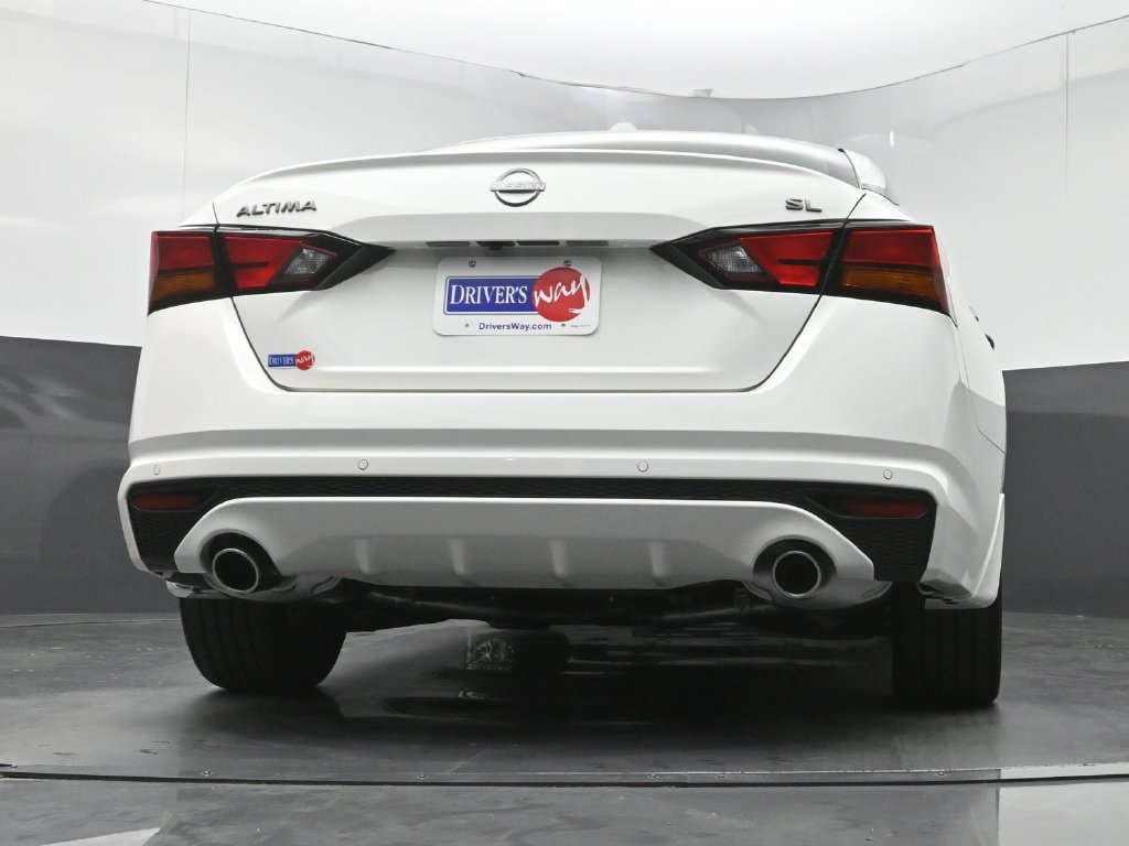Used 2024 Nissan Altima 2.5 SL FWD image 30